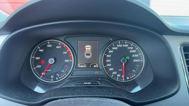 Seat LEON ST 1.0 EcoTSI Style Business Intense AUTOMAAT / FULL LED / KEYLESS / CARPLAY / NAVI / CLIMA / PDC / NL-AUTO