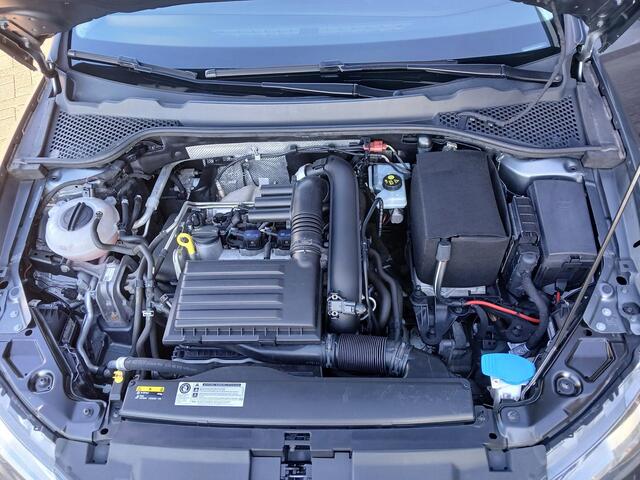 Seat LEON ST 1.4 TSI (150pk) FR + Panoramadak + alcantara bekled. + Beats audio + 18 inch etc.