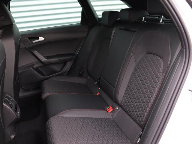 Seat LEON Sportstourer FR PHEV First Edition 1.5 TSI eHybrid | 204 PK | Automaat | Achteruitrijcamera | Adaptieve cruise control | Navigatie |