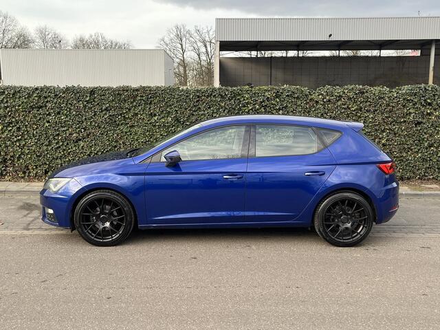 Seat LEON 1.0 TSI Style Business * Carplay * Led * Garantie * Navi
