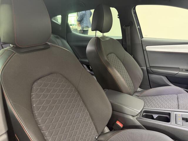 Seat LEON 1.5 eTSI FR Business Intense | Stoel/stuur verw | Sfeer verl | Sport stoelen | Dealer onderhouden