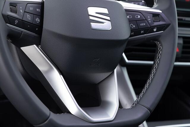 Seat LEON 1.0 eTSI Mild Hybrid Style Business Intense Automaat | NAVI | CAMERA | Apple Carplay! .