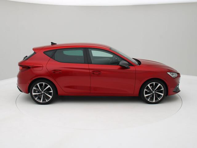 Seat LEON 1.5 eTSI FR Launch Edition Camera / Full matrix LED / Virtual Cockpit / Origineel NL