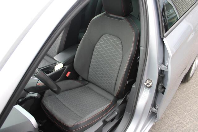 Seat LEON Sportstourer 1.5 TSI FR Business Intense Adaptive/Sfeer/Led