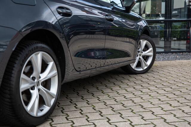 Seat LEON Sportstourer 1.4 TSI eHybrid PHEV FR Business Intense , Adap. cruise, Trekhaak, Carplay,