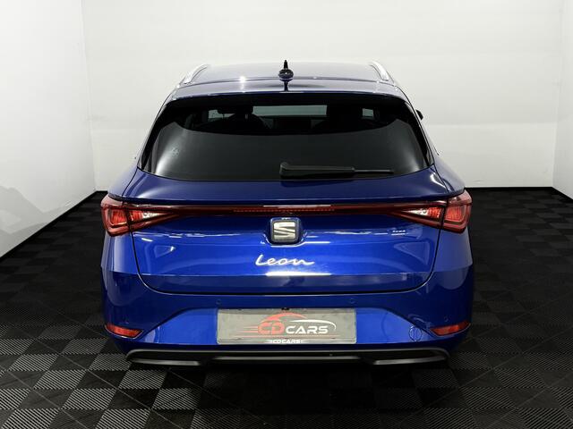 Seat LEON Sportstourer 1.5 TSI Style Launch Edition Camera, Navi, Virtual desk, Elektrische achterklep, Stoelverwarming, A start stop, Lichtmetalen velgen
