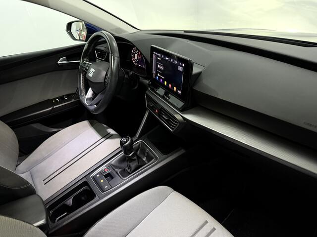 Seat LEON Sportstourer 1.5 TSI Style Launch Edition Camera, Navi, Virtual desk, Elektrische achterklep, Stoelverwarming, A start stop, Lichtmetalen velgen