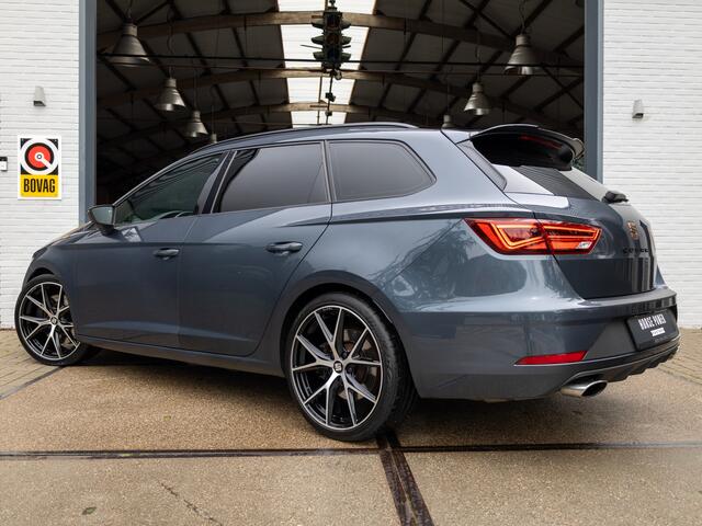 Seat LEON ST 2.0 TSI 4DRIVE CUPRA 300 Ultimate Edition *Pano | ACC | Keyless | Apple Carplay | Leder | Stoelverwarming | Camera | Clima*