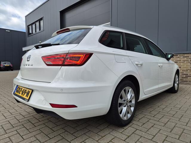 Seat LEON ST 1.6 TDI Style Business Intense