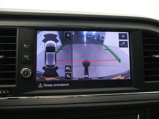 Seat LEON 1.5 TSI STYLE ULTIMATE EDITION+ TREKHAAK | CARPLAY | CAMERA | DAB | NAVIGATIE