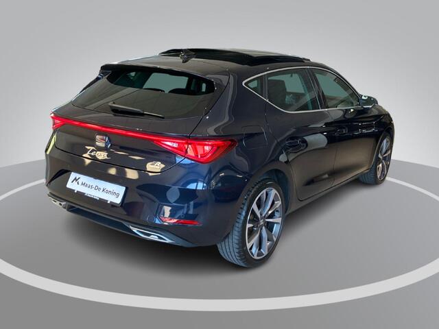 Seat LEON 1.4TSIeHybrid 150kW/204PK PHEV FR DSG · Panoramadak · Leder · Apple/Android Car Play · Camera ·