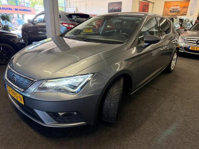 Seat LEON 1.0 EcoTSI Style*Camera*Xenon*Carplay*Velgen