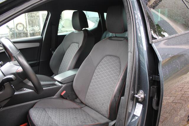 Seat LEON 1.5 TSI FR Business Intense | Camera | Matrix LED| Winter pakket