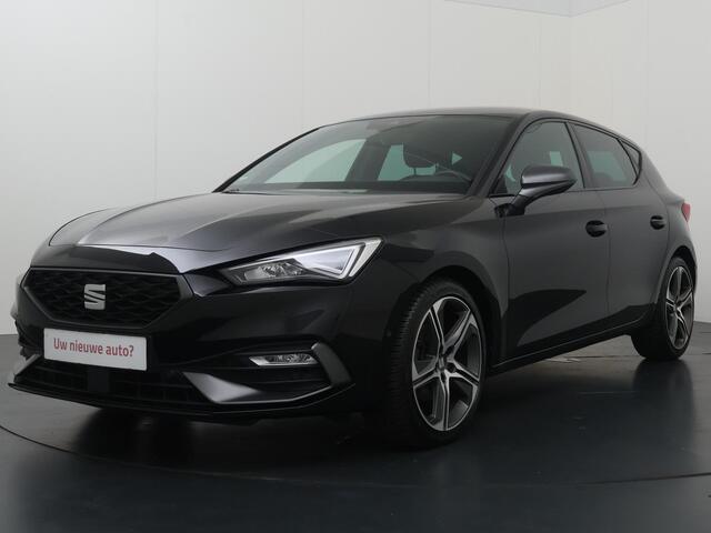 Seat LEON 1.5 TSI FR Launch Edition | 150 PK | Adaptive Cruise Control | Achteruitrijcamera | Keyless Entry | Navigatiesysteem |