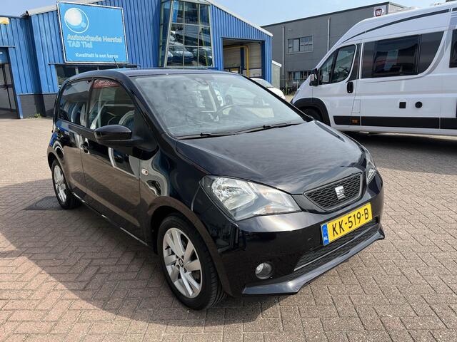 Seat MII 1.0 Sport Connect Navigatie, Airco, LM velgen, Parkeersensoren achter, Privacy glas