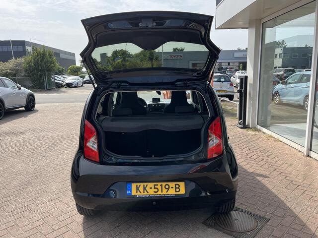 Seat MII 1.0 Sport Connect Navigatie, Airco, LM velgen, Parkeersensoren achter, Privacy glas