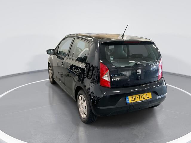 Seat MII 1.0 60pk Style Intense · Cruise Control · P-Sensoren · Airco · Radio · Bluetooth · 14'' Inch ·