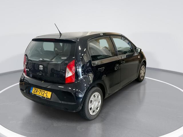 Seat MII 1.0 60pk Style Intense · Cruise Control · P-Sensoren · Airco · Radio · Bluetooth · 14'' Inch ·