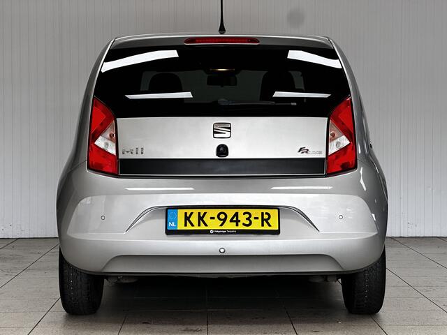 Seat MII 1.0 FR Connect/ Zwarte-Hemel/ Airco/ Cruise/ Navi/ Bluetooth/ Radio-CD AUX/ LEDER. Stuur/ Mistl./ PDC/ Extra getint glas/ Metallic lak.