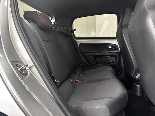 Seat MII 1.0 FR Connect/ Zwarte-Hemel/ Airco/ Cruise/ Navi/ Bluetooth/ Radio-CD AUX/ LEDER. Stuur/ Mistl./ PDC/ Extra getint glas/ Metallic lak.