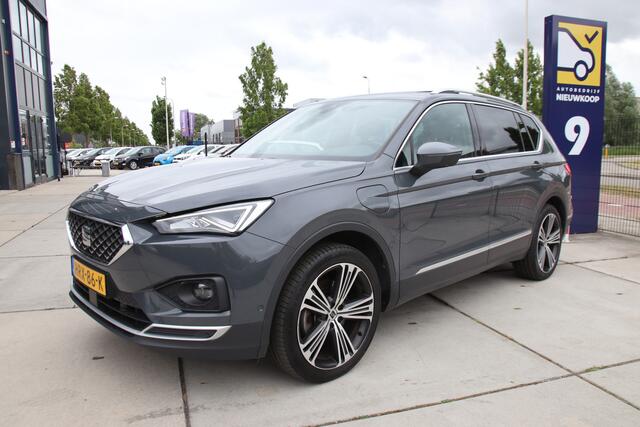 Seat Tarraco 1.4 TSI e-Hybrid PHEV Xcellence Intense Pano, Leder, Trekhaak, BOMVOL! Zomer aanbieding!