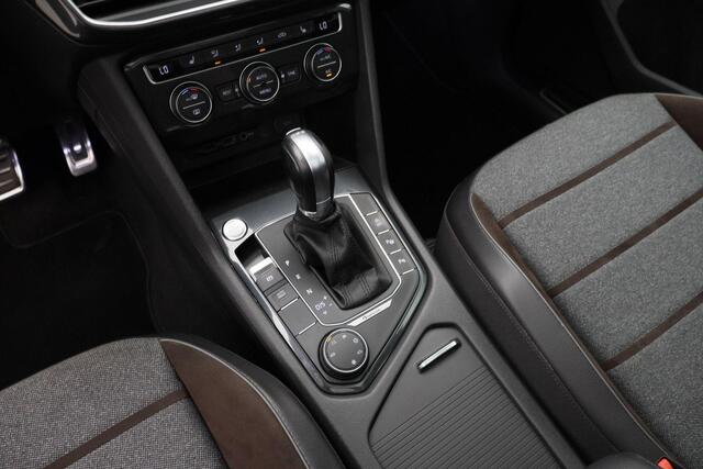 Seat Tarraco 2.0 TSI 4DRIVE Xcellence 2019 Panoramadak | Carplay | Digitaal dashboard | 7 persoons | Cruise control | Climate control | Trekhaak | PDC | LED | Stoelverwarming | Lichtmetaal |