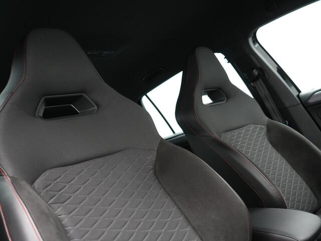 Seat Tarraco 1.4 TSI e-Hybrid FR Plug In Hybrid 245pk Dealer O.H. PHEV | Adaptive Cruise | Camera | Alcantara Sportstoelen Memory & Verwarmd | Apple Carplay | Keyless | Blis | Virtual | Navigatie | DAB | 20" L.M |