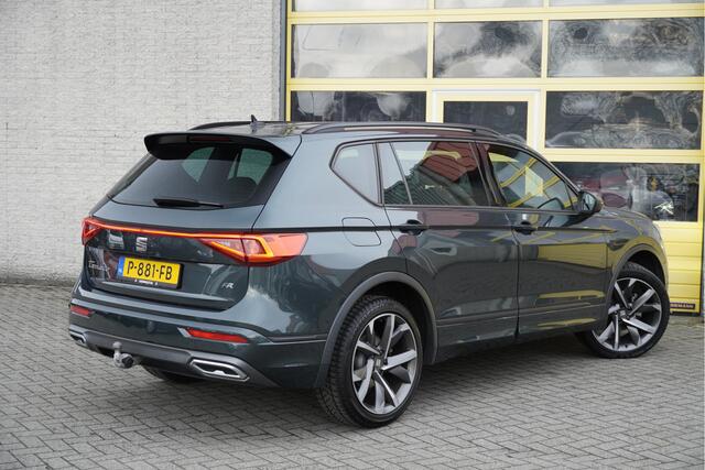 Seat Tarraco 1.5 TSI 150PK! FR Business Intense BJ2022 Lmv 20" | Led V+A | Pdc | Navi | Keyless entry | Elek. trekhaak/achterklep | 360° Camera | App-Connect | Dashboard verlichting | Virtual cockpit | Sportstoelen | Verwarmde voorstoelen/achterbank | Zwarte hemel