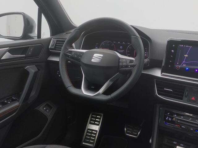 Seat Tarraco 1.4 TSI e-Hybrid PHEV FR Business | PANO | 360° | ADAPTIVE | KEYLESS | STOEL- EN STUURVERW. | TREKHAAK