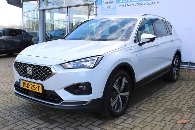 Seat Tarraco 1.4 TSI e-Hybrid PHEV Xperience Business Intense | 245 Pk | Incl. 12 maanden Garantie | Elektrisch wegklapbare trekhaak | Stoelverwarming voor & achter | Stuurwielverwarming | Achteruitrijcamera | Adaptive cruise controle | Elektrische kofferbakklep | Dod