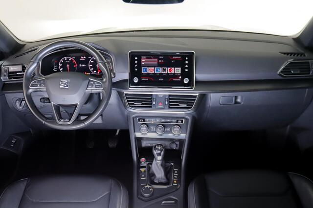 Seat Tarraco 1.5 TSI Xcellence 7-Persoons, Trekhaak, Leder, Keyless, Standkachel, 360Camera, Blind spot,