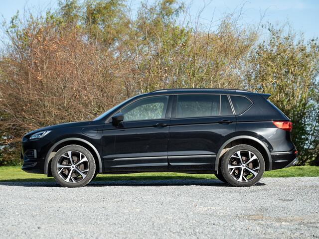 Seat Tarraco 1.4 TSI e-Hybrid PHEV FR Business Intense // trekhaak // camera // memory seats // elektrische achterklep