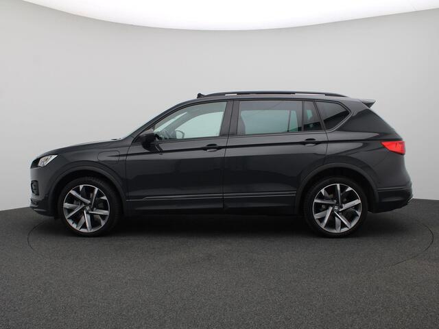 Seat Tarraco 1.4 TSI e-Hybrid PHEV FR Business 245PK DSG Pano-Schuifdak, Trekhaak, 20" LM Velgen, Achteruitrijcamera, Keyless, Stoel-Stuurverwarming, Elektr. Achterklep