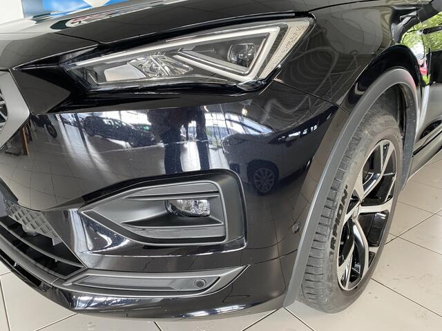 Seat Tarraco 1.4 TSI e-Hybrid PHEV FR Business Intense Panoramadak / Trekhaak /Apple carplay-Android