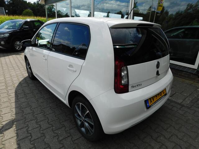 Skoda CITIGO 1.0MPI 60PK STYLE!! All-in Prijs! Cruise!, LMV