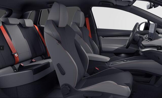 Skoda Elroq 60 Business Edition Business upgrade pakket Clever / 19 inch Regulus / Lodge interieur / Trekhaak