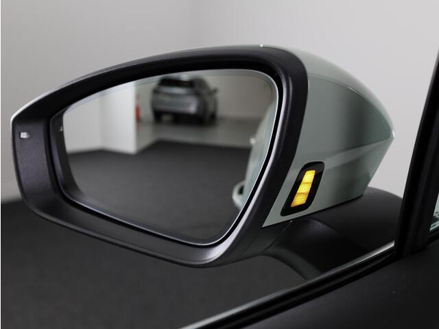 Skoda Elroq 85 Business Edition Tour 286 pk | Business Upgrade Pakket - CLEVER | Bagage scheidingsnet