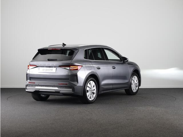 Skoda Elroq 85 Business Edition Tour 286 pk | Business Upgrade Pakket - CLEVER | Wegklapbare trekhaak | Bagage scheidingsnet