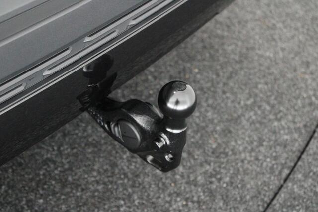 Skoda Elroq 85 286pk Sportline Trekhaak Camera Stoelverwarming Keyless Navigatie