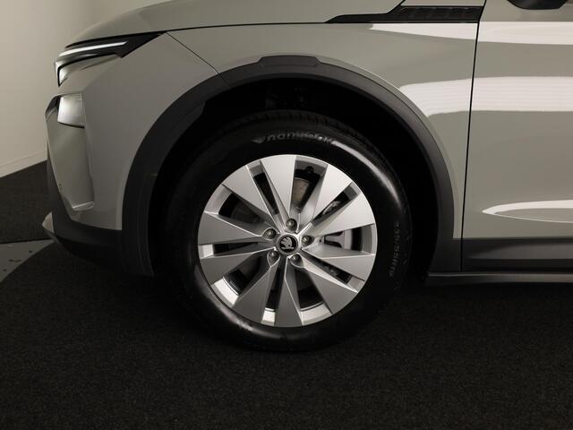Skoda Elroq 85 Business Edition 286 pk | Trekhaak wegklapbaar