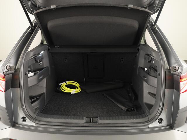 Skoda Elroq 60 Business Edition - Tour 204pk | 20 inch | Stoelverwarming | Adaptive Cruise Control | Blind Spot