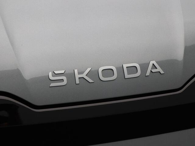 Skoda Elroq 85 Business Edition 286 Pk | Stoel/Stuurverwarming | Camera | Adaptive Cruise | CarPlay | Trekhaak | 19 Inch | 12.934 Km !!
