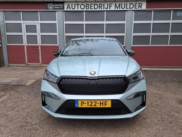 Skoda Enyaq iV 60 Sportline 180 Pk SOH 94 % Trekhaak, Navigatie, Alcantara + leder