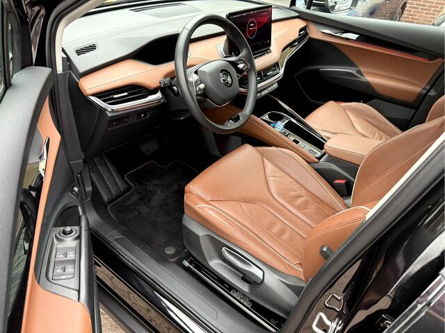 Skoda Enyaq iV 80 Warmtepomp, Panoramadak, Trekhaak