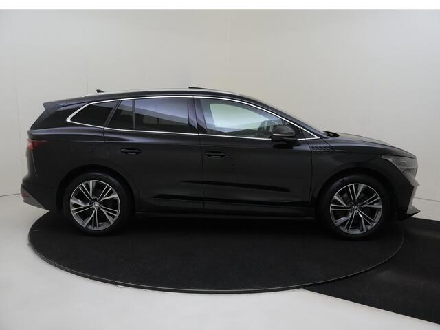 Skoda Enyaq iV 80 Business Edition Plus | Panoramadak | Trekhaak | Keyless | Warmtepomp | Adaptieve cruise control | Dodehoek detectie | Parkeerasisstent |