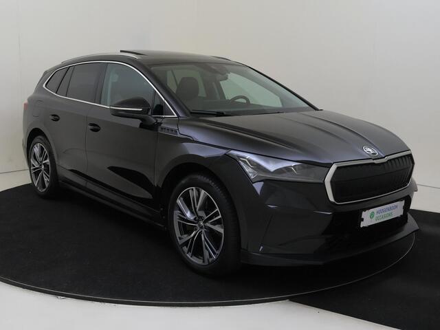 Skoda Enyaq iV 80 Business Edition Plus | Panoramadak | Trekhaak | Keyless | Warmtepomp | Adaptieve cruise control | Dodehoek detectie | Parkeerasisstent |