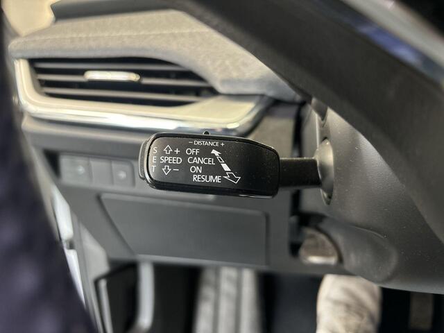 Skoda Enyaq iV 60 180pk · Apple/Android Car Play · Camera · Navigatie · P-Sensoren · Cruise Control · LED Koplampen · 19'' Inch ·
