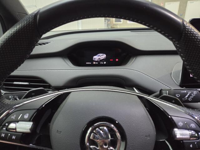 Skoda Enyaq iV 60 Sportline | Trekhaak | ACC | Stoelverwarming | Camera |*