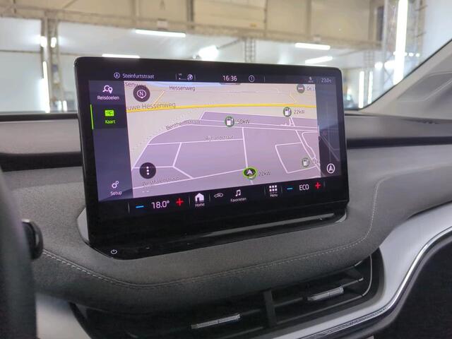 Skoda Enyaq iV 80 / Navigatie / App connect / Parkeersensoren V+A / Camera /