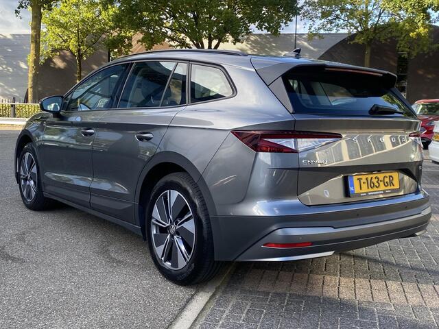 Skoda Enyaq iV 60 Private Edition VAN: 30.900,- VOOR 28.877,- UW HERFSTVOORDEEL: 2.023,- EURO | RIJKLAARPRIJS INCL. 12MND BOVAG | TOPSTAAT! | DEALER ONDERHOUDEN | 1e EIGENAAR